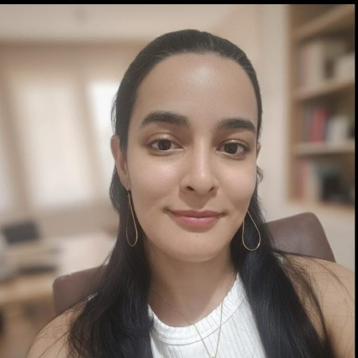 Paula Jaqueline Medeiros Branquinho